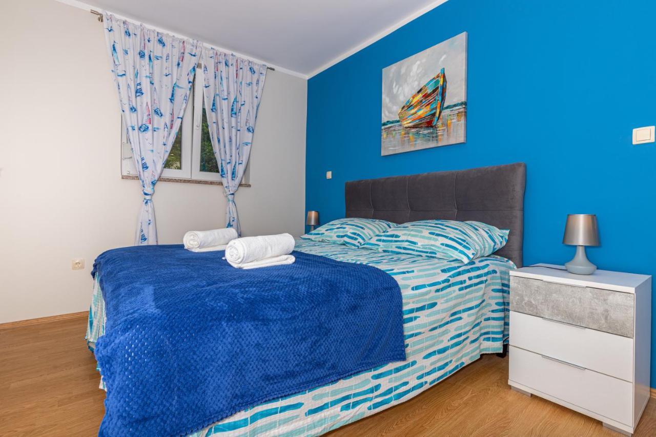 Apartmani Jasminka Dramalj Eksteriør billede